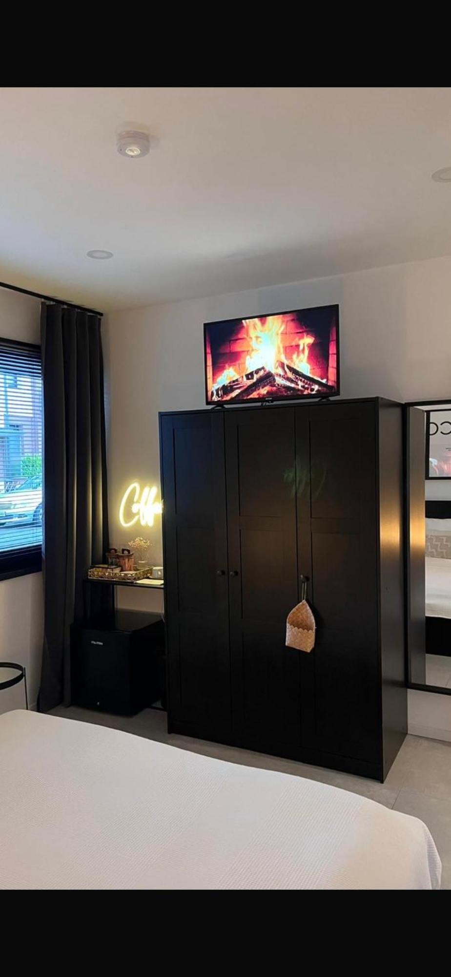 Apartment Stilvolles Gaestezimmer Fuer 2